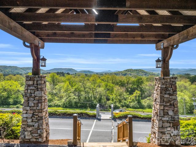 142 Mountain Elder Lane 79, Hendersonville, NC 28739