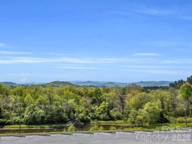 142 Mountain Elder Lane 79, Hendersonville, NC 28739