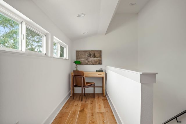 1182 Oakgrove Ave A, Austin, TX 78702