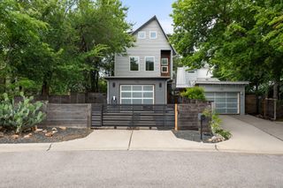 1182 Oakgrove Ave A, Austin, TX 78702