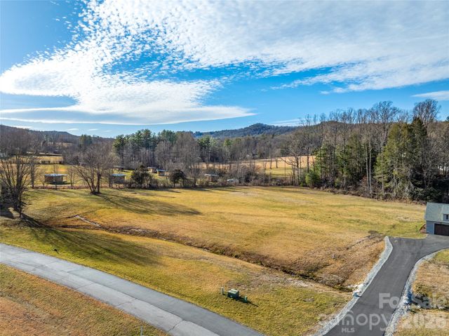 00 Saddle Club Lane, Hendersonville, NC 28739
