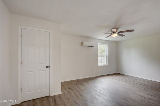 3729 Cherry Road, Joplin, MO 64804