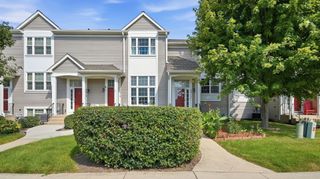 2917 Shelly Lane 2917, Aurora, IL 60504