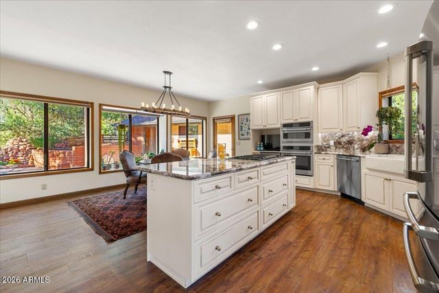 231 PALISADES Drive N, Sedona, AZ 86336