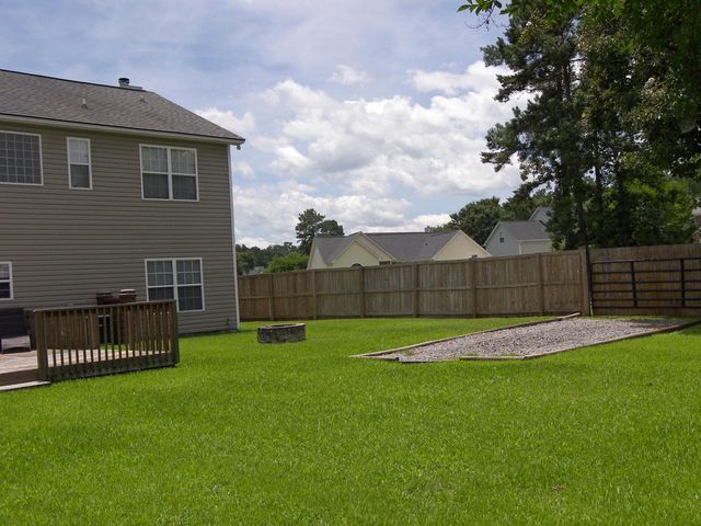 400 Barreling Court, Moncks Corner, SC 29461