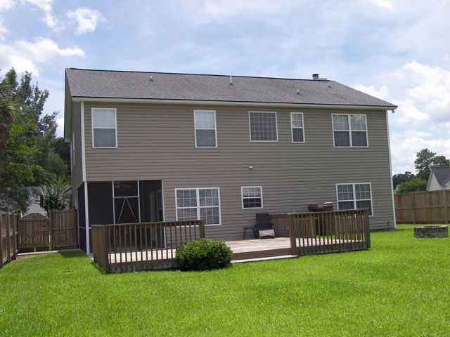400 Barreling Court, Moncks Corner, SC 29461
