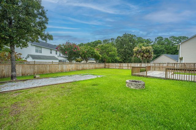 400 Barreling Court, Moncks Corner, SC 29461