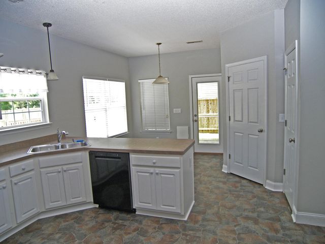 400 Barreling Court, Moncks Corner, SC 29461