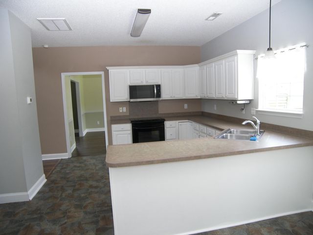 400 Barreling Court, Moncks Corner, SC 29461