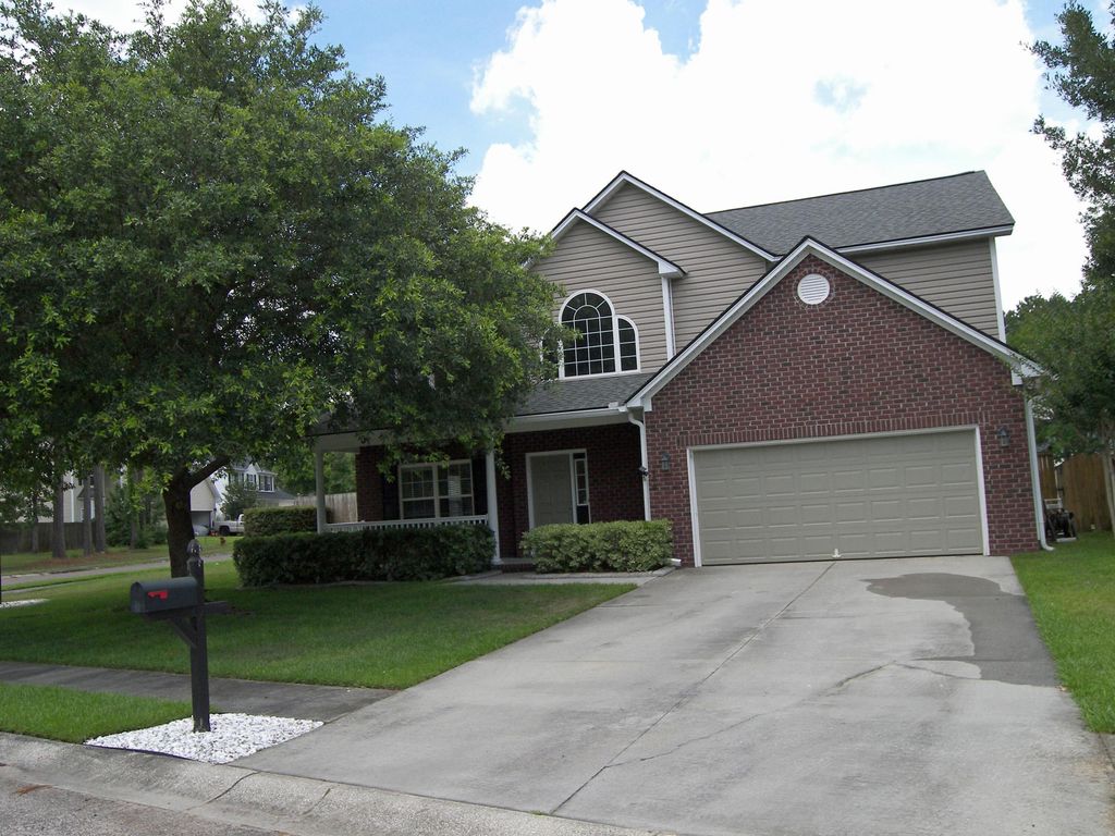 400 Barreling Court, Moncks Corner, SC 29461