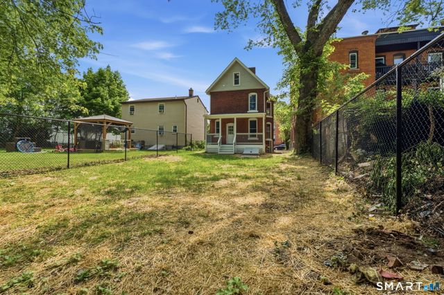 41 Center Street, Hartford, CT 06120