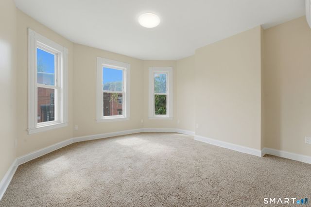 41 Center Street, Hartford, CT 06120