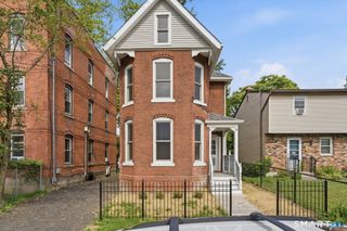 41 Center Street, Hartford, CT 06120