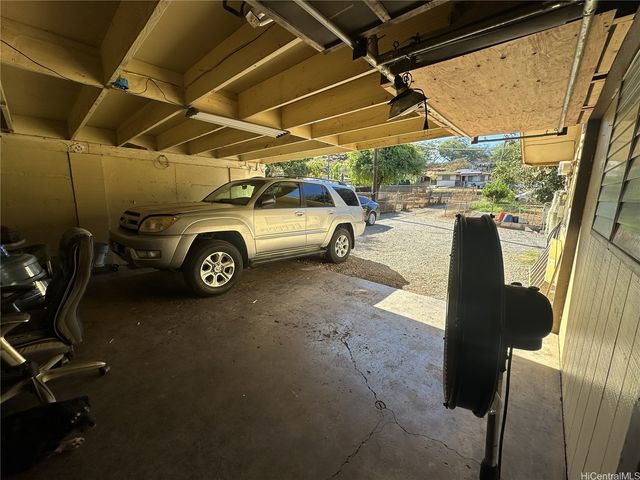 85-234 Waianae Valley Road, Waianae, HI 96792