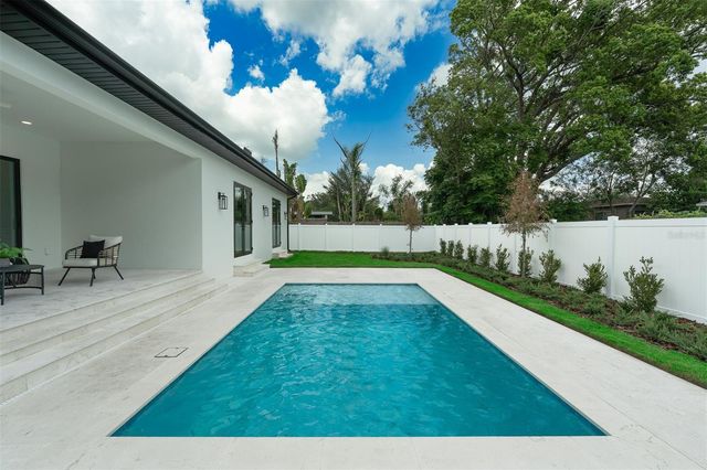 2103 GALE STREET, Orlando, FL 32803