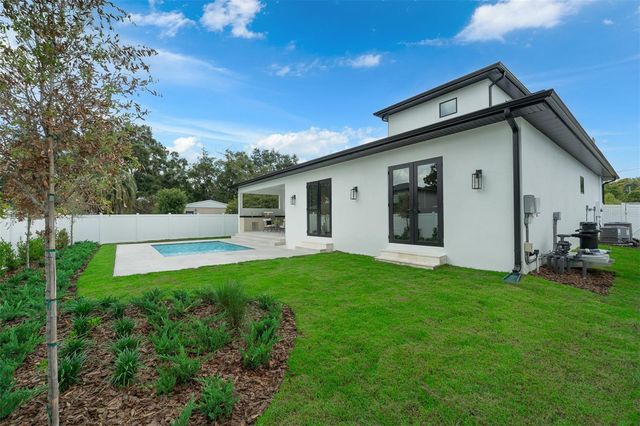 2103 GALE STREET, Orlando, FL 32803