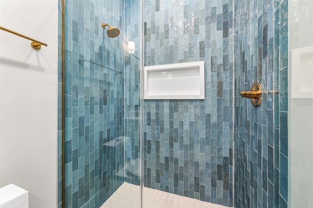 2103 GALE STREET, Orlando, FL 32803
