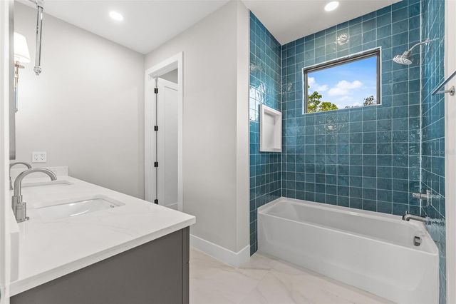 2103 GALE STREET, Orlando, FL 32803