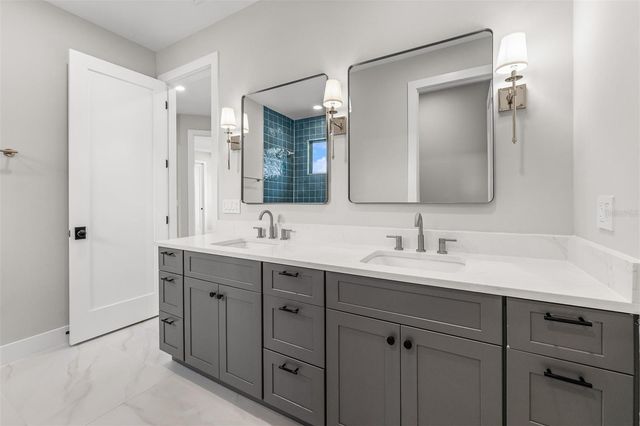 2103 GALE STREET, Orlando, FL 32803
