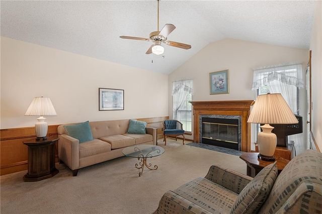 23985 W 57th Terrace, Shawnee, KS 66226