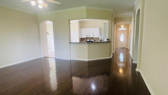 6805 Cromarty LN, Austin, TX 78754