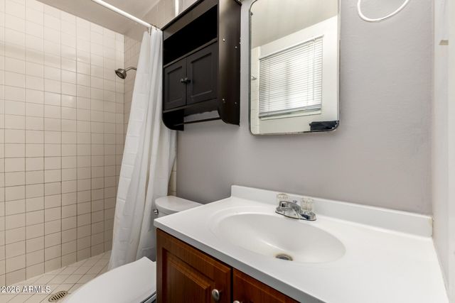 3474 E DELCOA Drive, Phoenix, AZ 85032