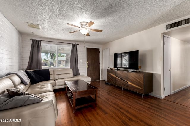 3474 E DELCOA Drive, Phoenix, AZ 85032