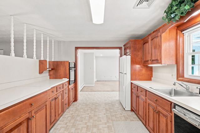7 Myrna Road, Framingham, MA 01701