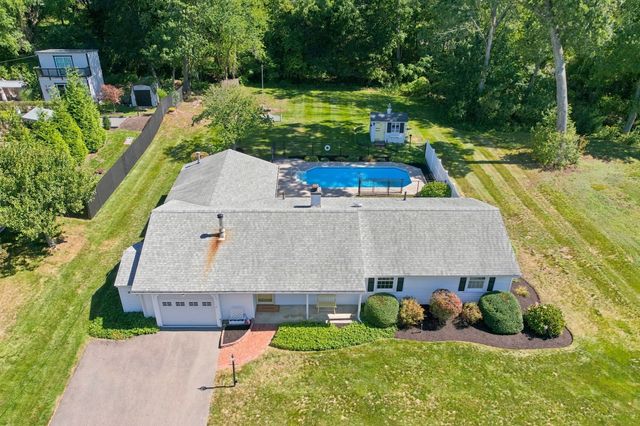 7 Myrna Road, Framingham, MA 01701
