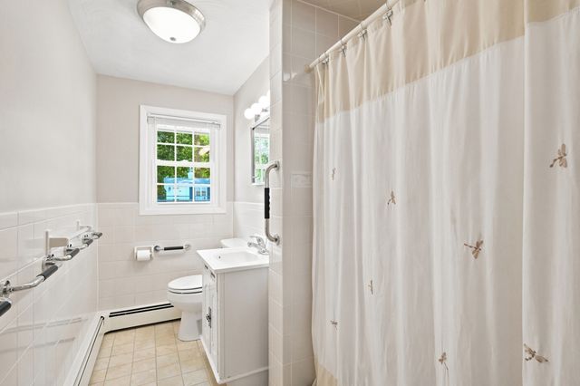 7 Myrna Road, Framingham, MA 01701