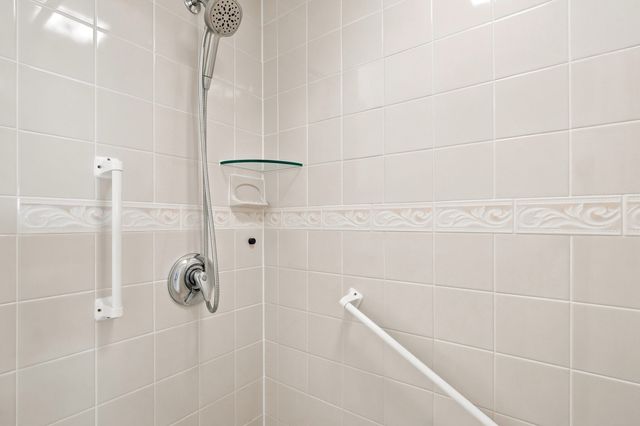 7 Myrna Road, Framingham, MA 01701