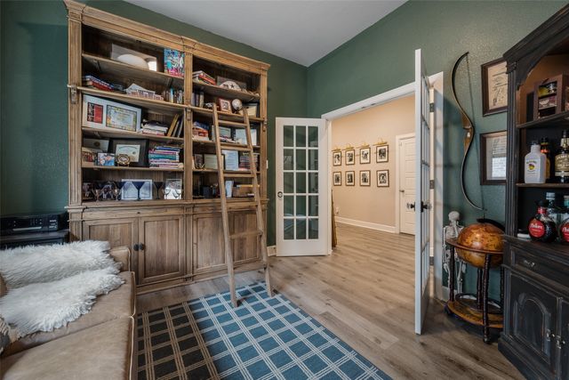 1656 Deerpath Drive, Forney, TX 75126