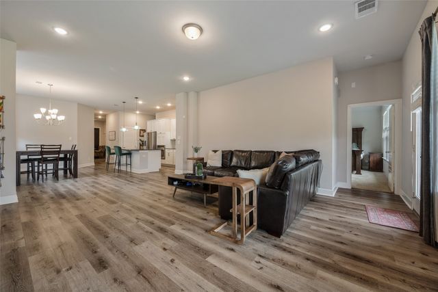 1656 Deerpath Drive, Forney, TX 75126