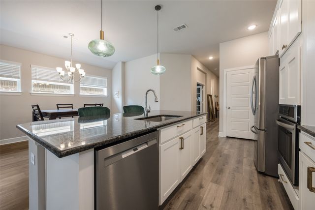 1656 Deerpath Drive, Forney, TX 75126