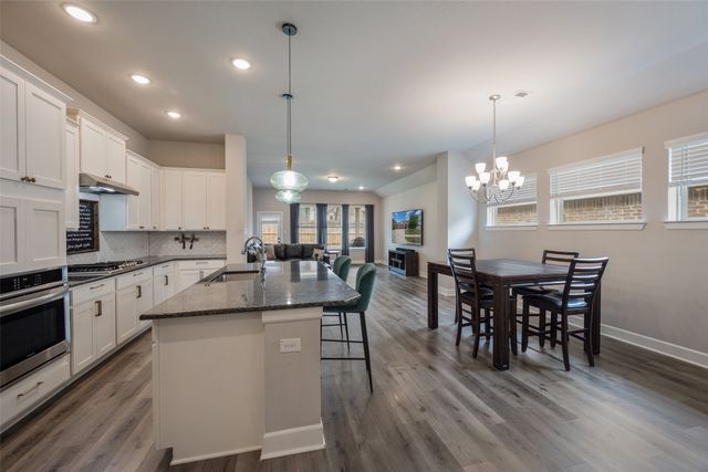 1656 Deerpath Drive, Forney, TX 75126