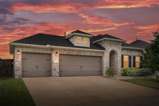 1656 Deerpath Drive, Forney, TX 75126