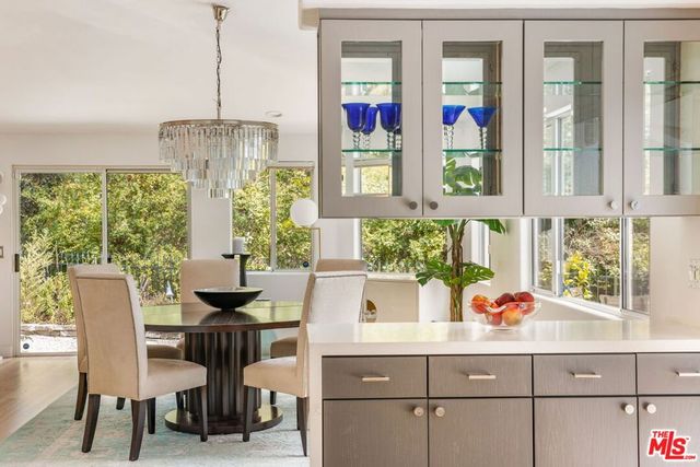 12004 Briarvale Lane, Studio City, CA 91604
