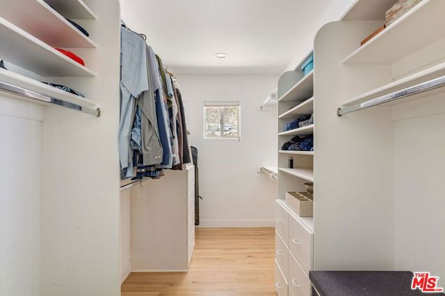 12004 Briarvale Lane, Studio City, CA 91604