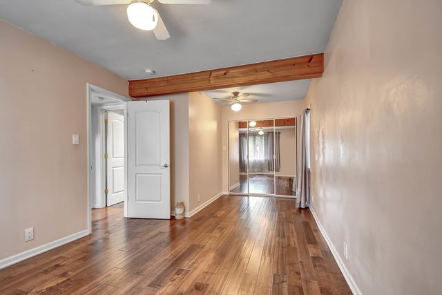 7912 S 85TH Avenue, Justice, IL 60458