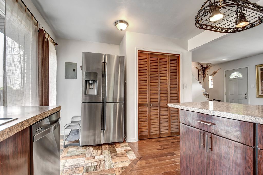 property-img