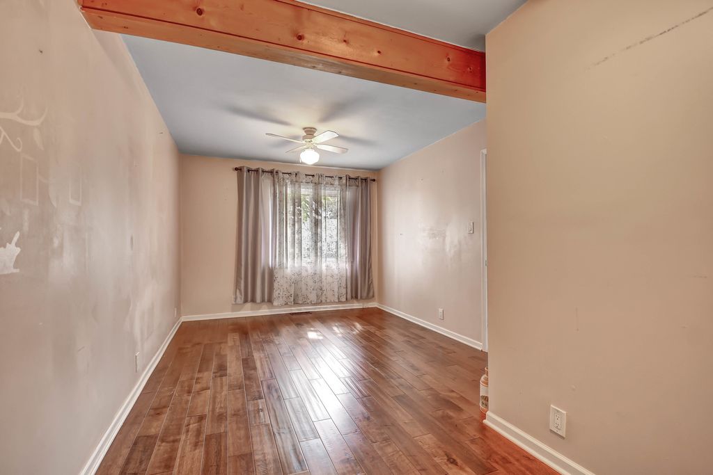property-img