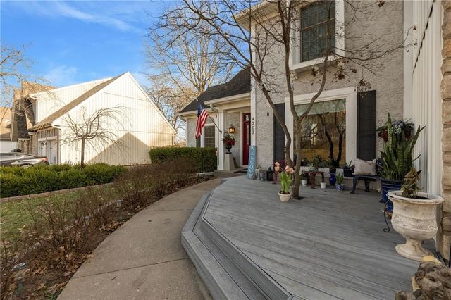4203 NE 57th Terrace, Kansas City, MO 64119