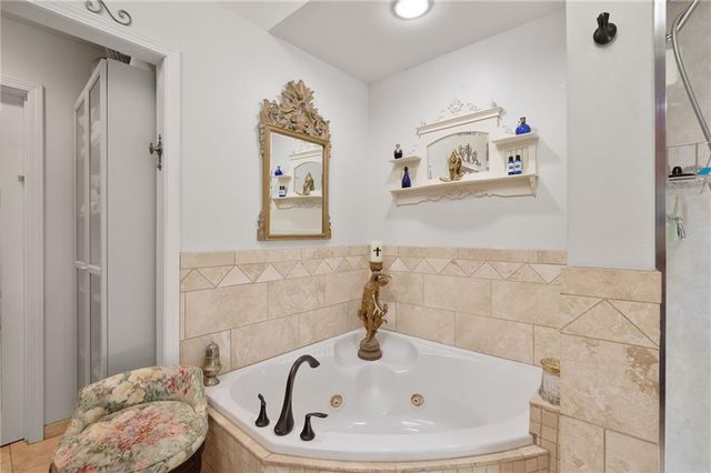 4203 NE 57th Terrace, Kansas City, MO 64119