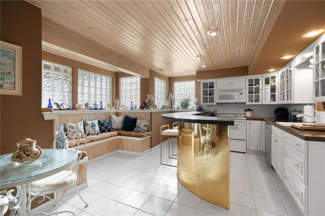 4203 NE 57th Terrace, Kansas City, MO 64119