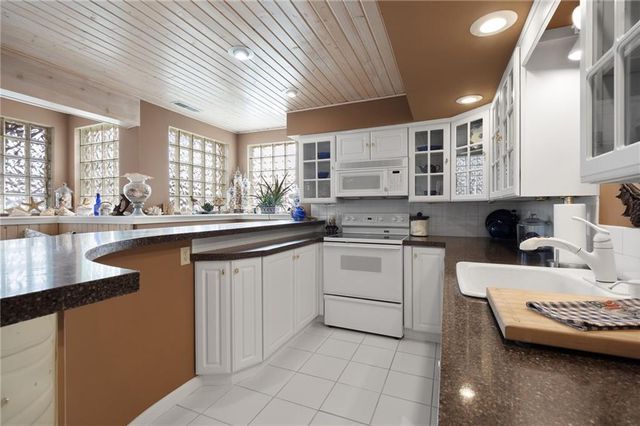 4203 NE 57th Terrace, Kansas City, MO 64119