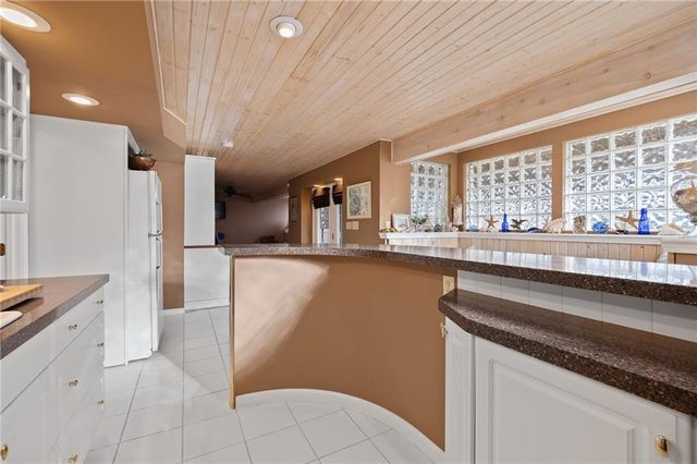 4203 NE 57th Terrace, Kansas City, MO 64119