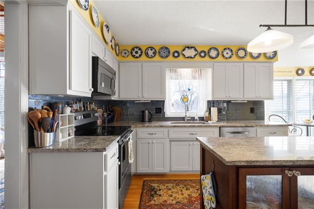 4203 NE 57th Terrace, Kansas City, MO 64119