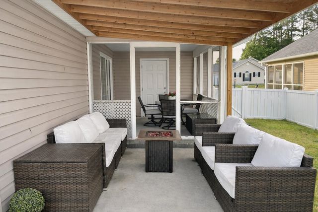 232 Oak Lea Dr., Conway, SC 29526