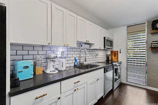 95-269 Waikalani Drive C202, Mililani, HI 96789