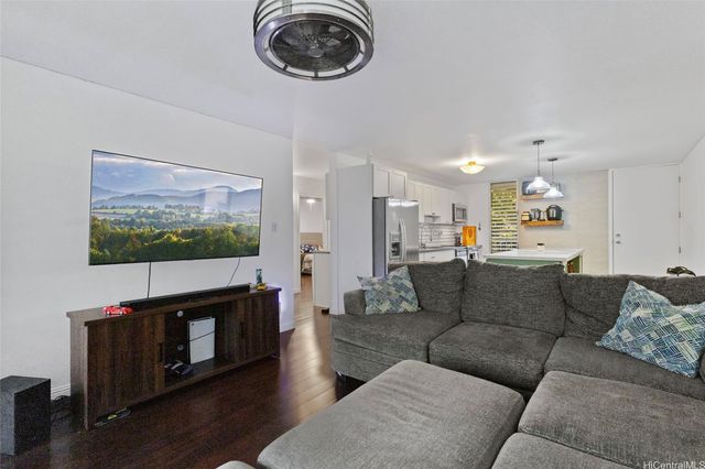 95-269 Waikalani Drive C202, Mililani, HI 96789